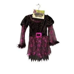 Costumes USA darling witch/spiderweb dress/missing hat but added nails size medi